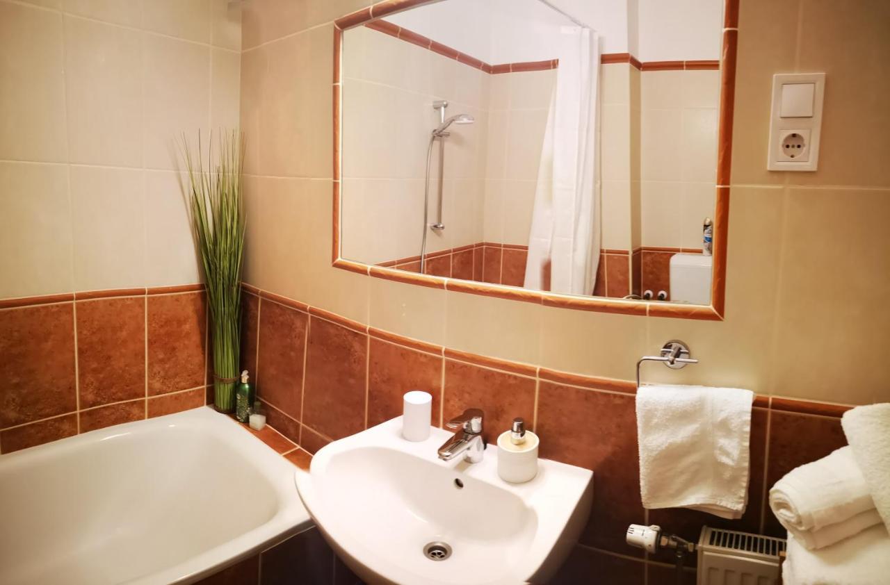 Orsika Hilltop Apartman Έγκερ Εξωτερικό φωτογραφία